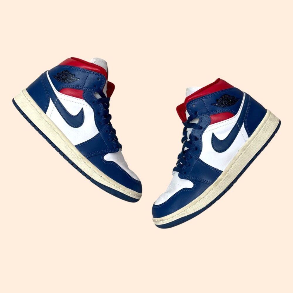 Nike Air Jordan 1 Mid French Blue